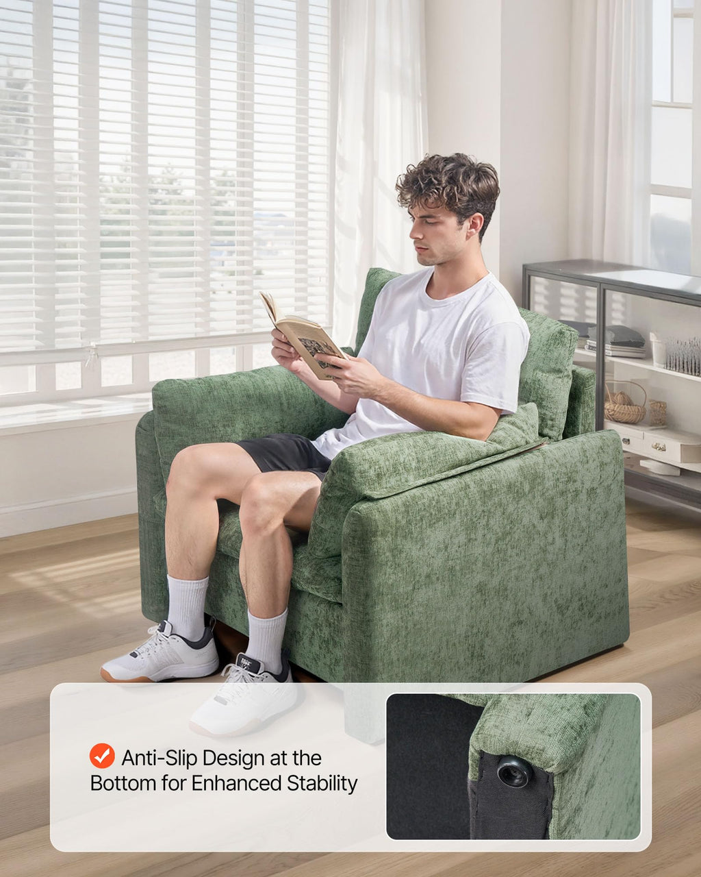 Oversized Green Accent Chair with Padded Arms Q4012
